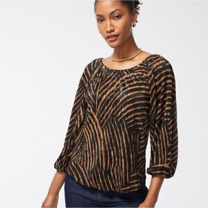 Chico's Print Metallic Crinkle Top Size XL in Black and Tan